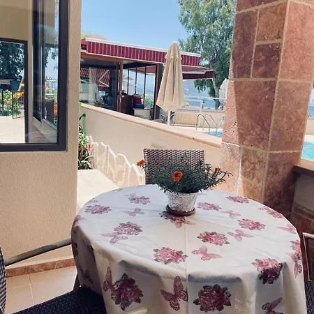 Ξενοδοχείο με διαμερίσματα Sunset Turgutreis