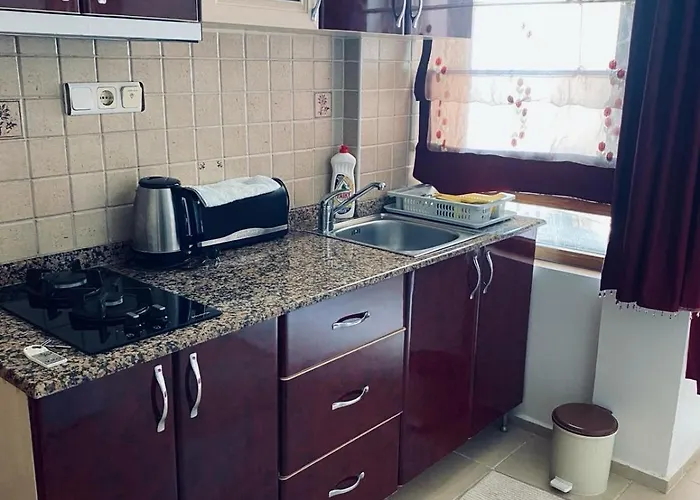 Sunset Apartmanhotel 3*